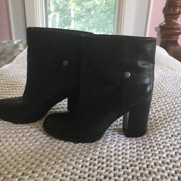 Franco Sarto Shoes - Franco Sarto booties